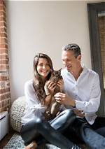 Dr. Mark Hyman Is Married to Wife: Mia Lux. Kids: Rachel Hyman.