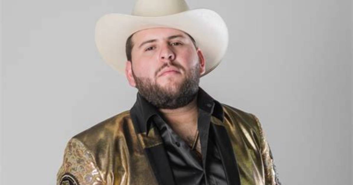 El Fantasma Bio, Wiki, Age, Family, Wife, Music, Albums and Net Worth