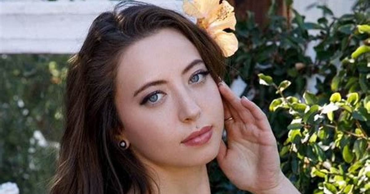 Elena V. Wolfe Age, Wiki, Biography, Height, Partner, Instagram, Net Worth