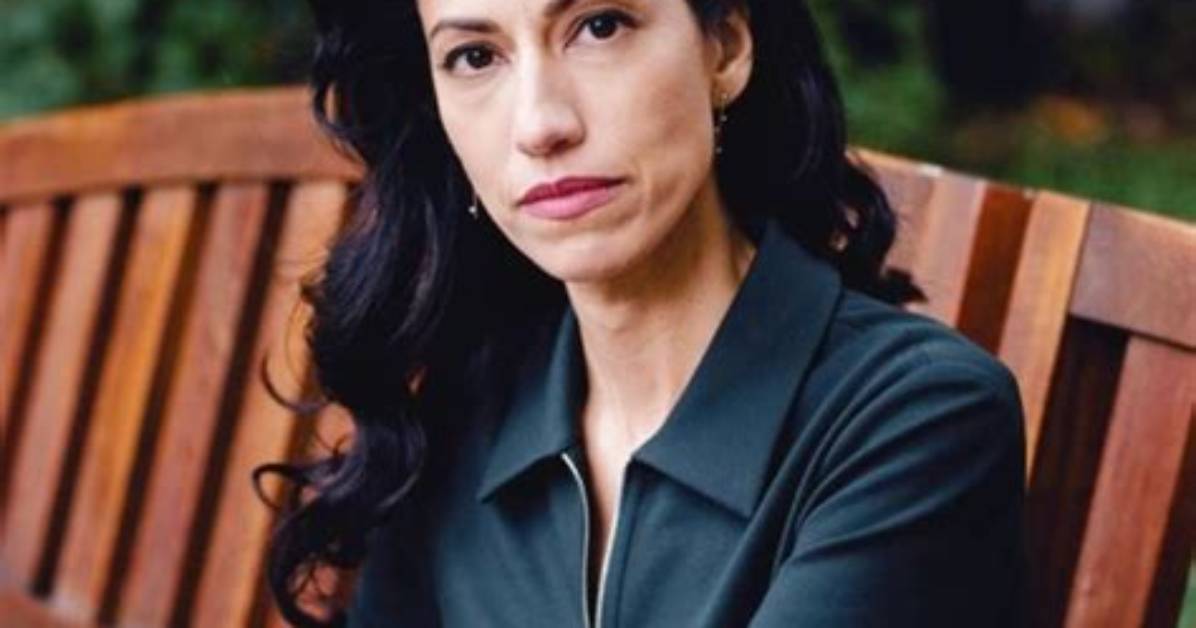 Ency Abedin Bio, Wiki, Age, Family, Boyfriend, the Bachelor and Net Worth