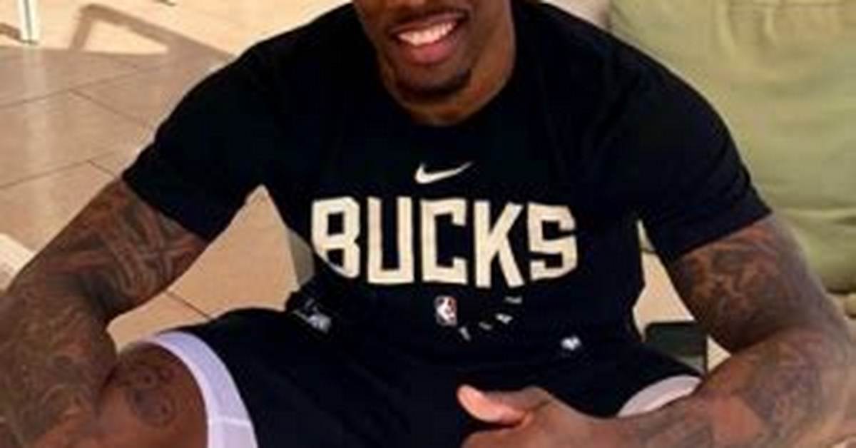 Eric Bledsoe – Bio, Facts, Wiki, Net Worth, Age, Height, Family, Affair, Birthday, Salary, Nba, Bucks, Contract, Wife, Wingspan, Kentucky, College