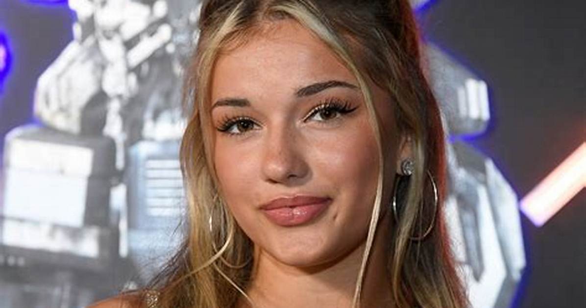 Fact Check: Is Breckie Hill Lesbian or Does She Have a Boyfriend?