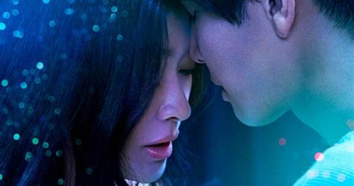Fans Are Wondering If Fishbowl Wives Actress Ren Hanami Have a Husband- Her Family Details to Know