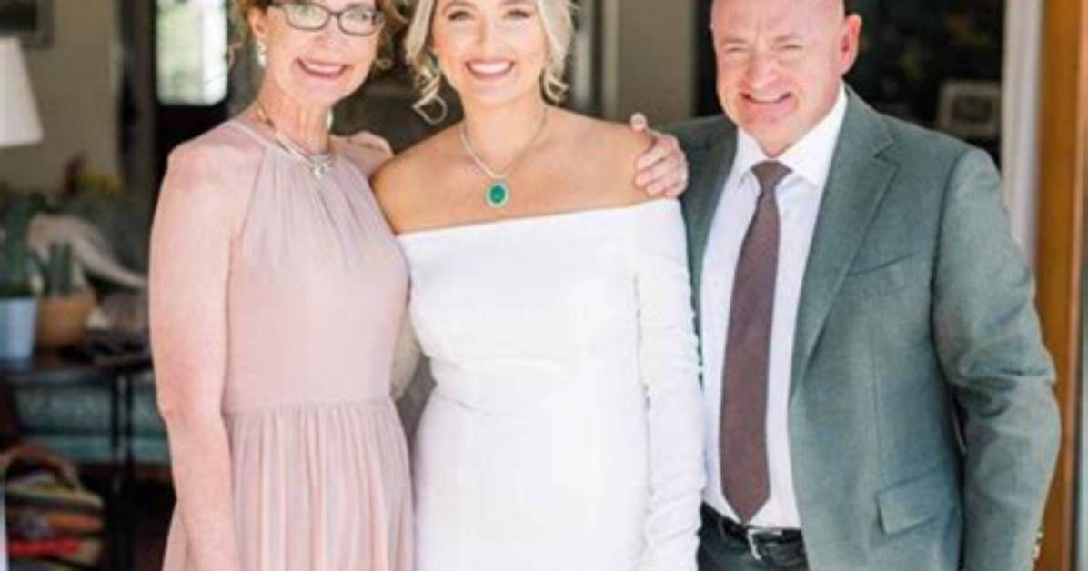 Gabby Giffords Parents: Meet Spencer J. Giffords, Gloria Fraser Giffords