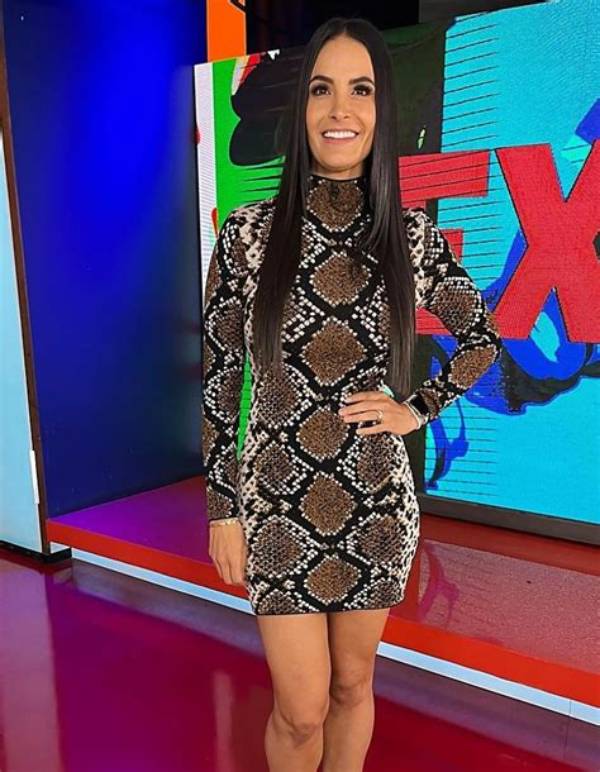 Gina Holguin Bio, Wiki, Age, Parents, Boyfriend, Women’s Health, Height and Net Worth