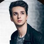 Grayson Gurnsey Bio, Wiki, Age, Height, Family, Girlfriend, Gay, Tv Shows and Net Worth