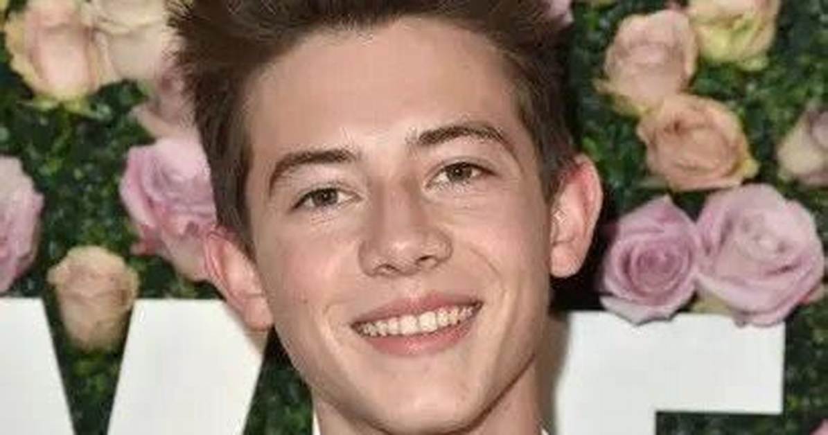 Griffin Gluck Bio, Wiki, Age, Parents, Girlfriend, Net Worth, Height, Movies, Twitter and Instagram
