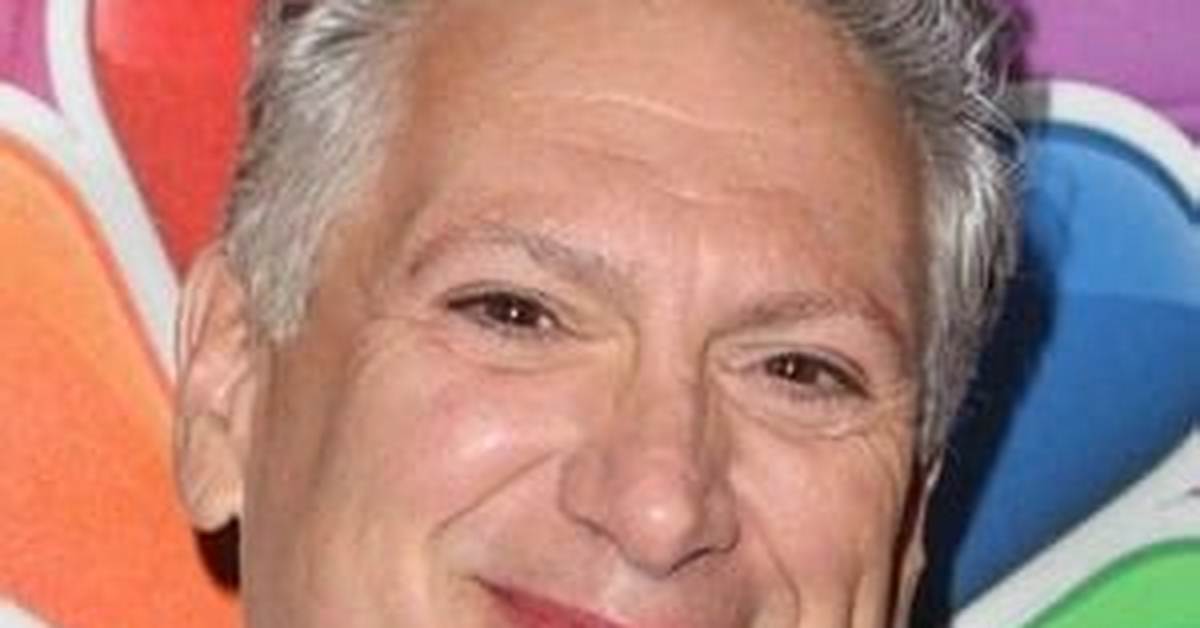 Harvey Fierstein Bio, Age, Gay, Hairspray, Voice, Movies, Networth