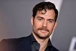 Henry Cavill Height, Weight, Age, Wiki, Biography, Girlfriend, Net Worth