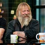 How Much Does Tony Beets Pay His Workers on Gold Rush?
