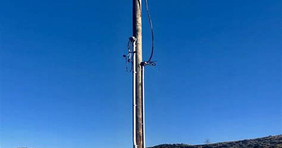 How Much Is a Power Pole for a Mobile Home