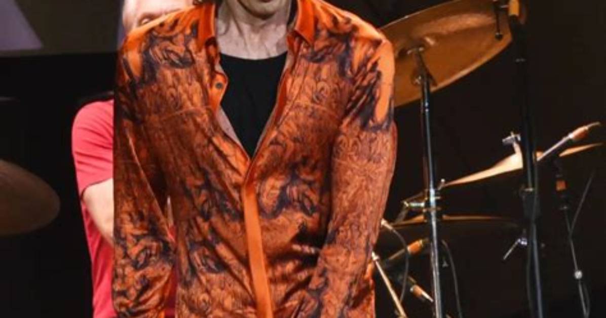How Much Money Does Mick Ronson Make? Latest Mick Ronson Net Worth Income Salary