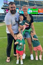 How Tall Is Kylie Kelce, Travis Kelce’s Wife | Couple’s Baby & More