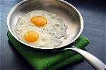 How to Cook Eggs Without Butter