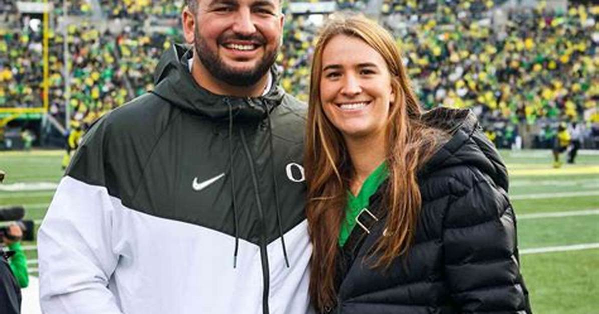 Hroniss Grasu and Sabrina Ionescu Relationship Timeline