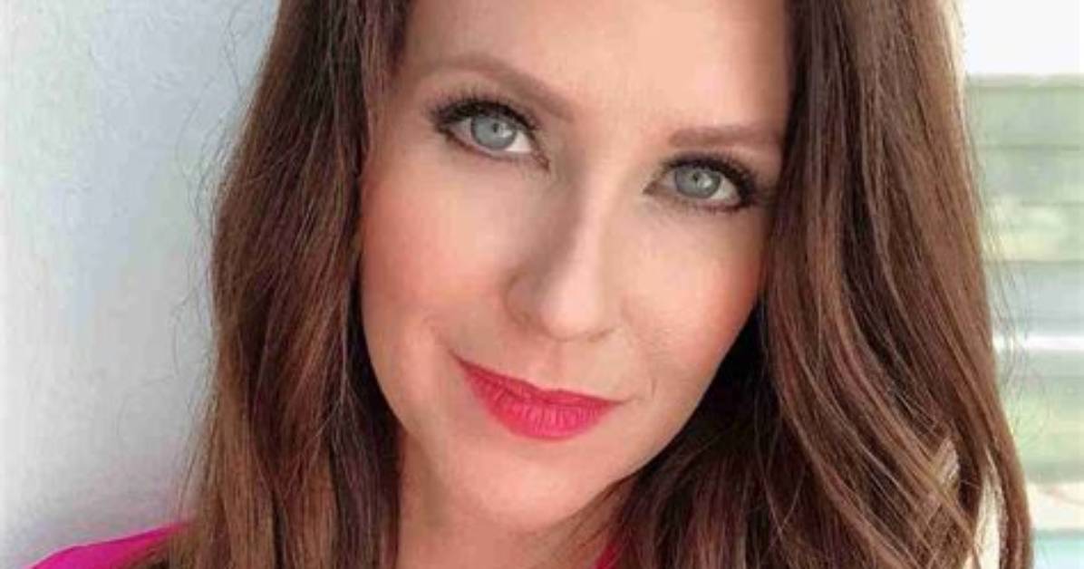 Hsn Shannon Fox Biography, Age, Height, Background and Education