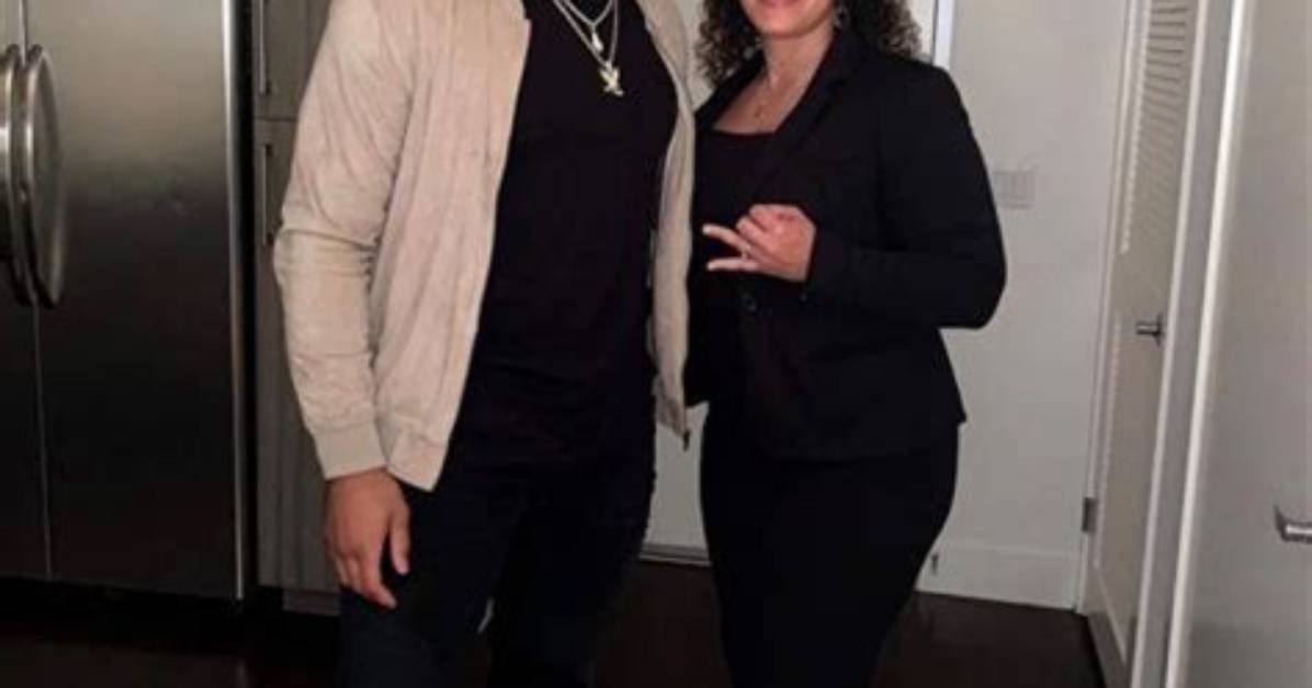 Is Aj Dillon and Corey Dillon Related? Is Corey Dillon Son in the Nfl?