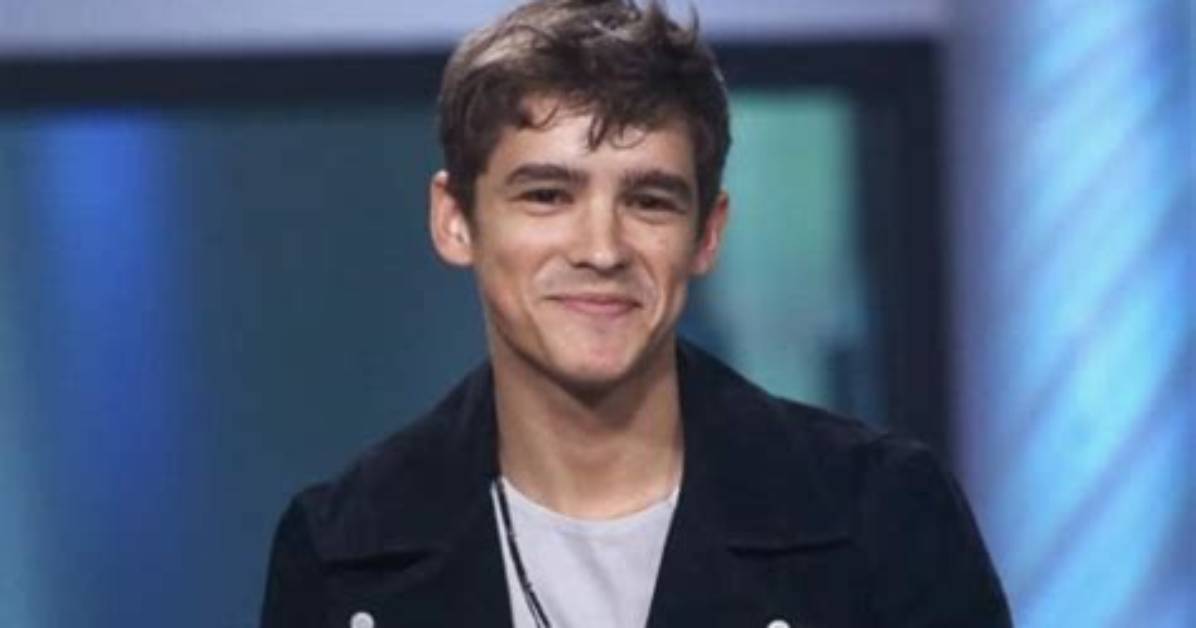 Is Brenton Thwaites Married? His Bio, Age, Wife, Height and Net Worth