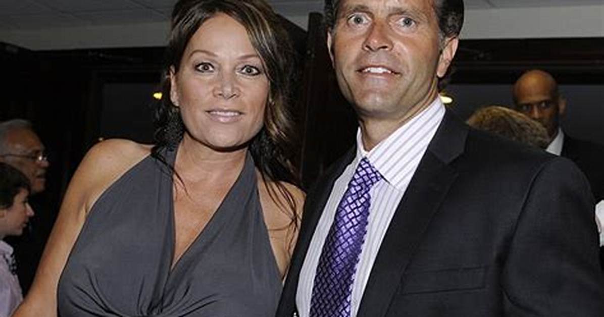 Is Eric Karros Still Married to Trish Maly? Wife and Kids – Net Worth Revealed