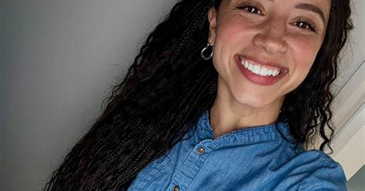 Is Kiana Madeira Gay? Everything to Know About the Trinkets Star