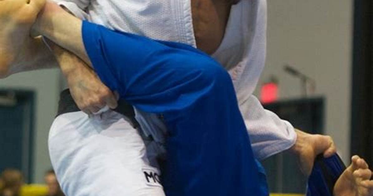 Is Kron Gracie Related to Royce Gracie Blood Related? Relationship and Family