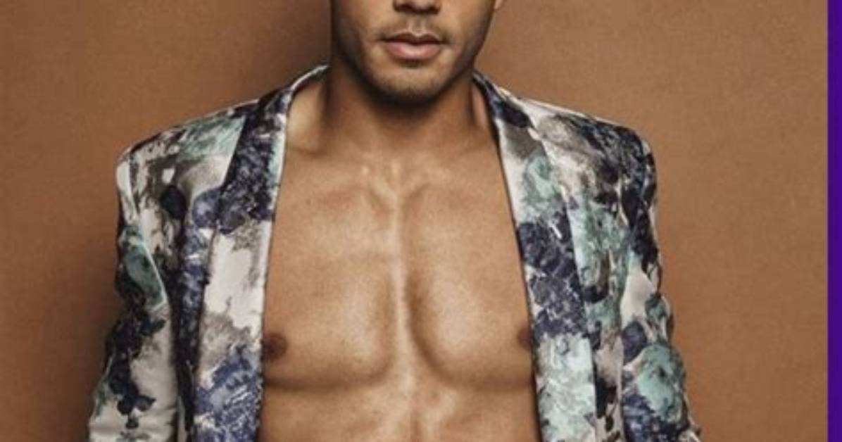 Is Michael Evans Behling Gay? Sexuality and Partner Revealed