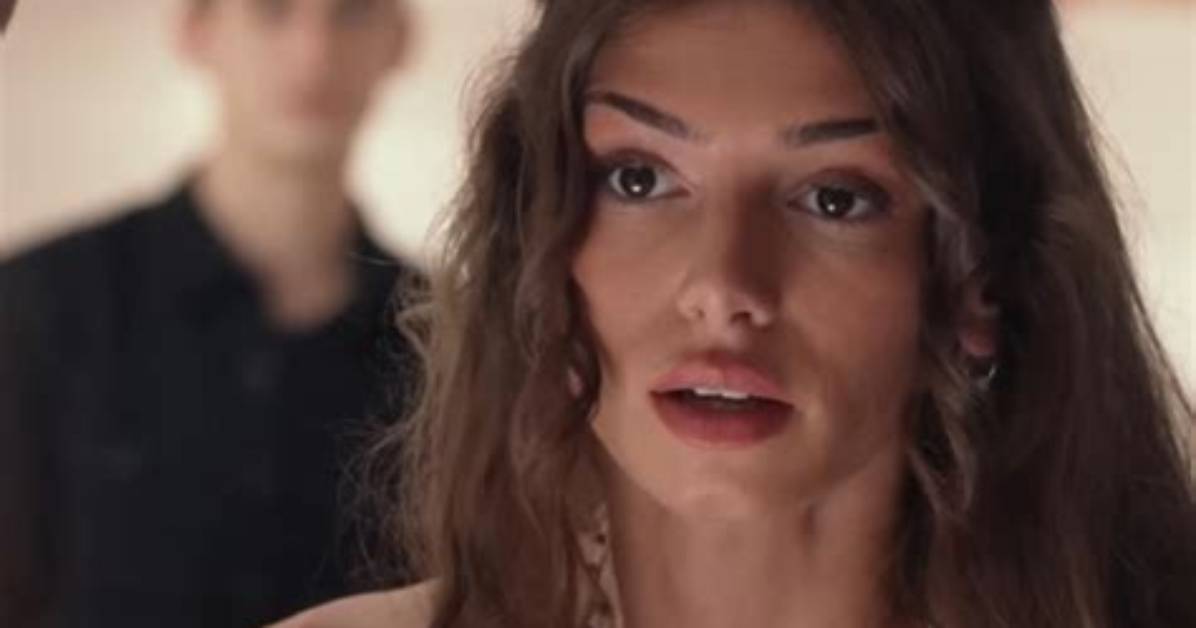 Is Mimi Keene Gay? Everything We Know About the Sex Education Actress