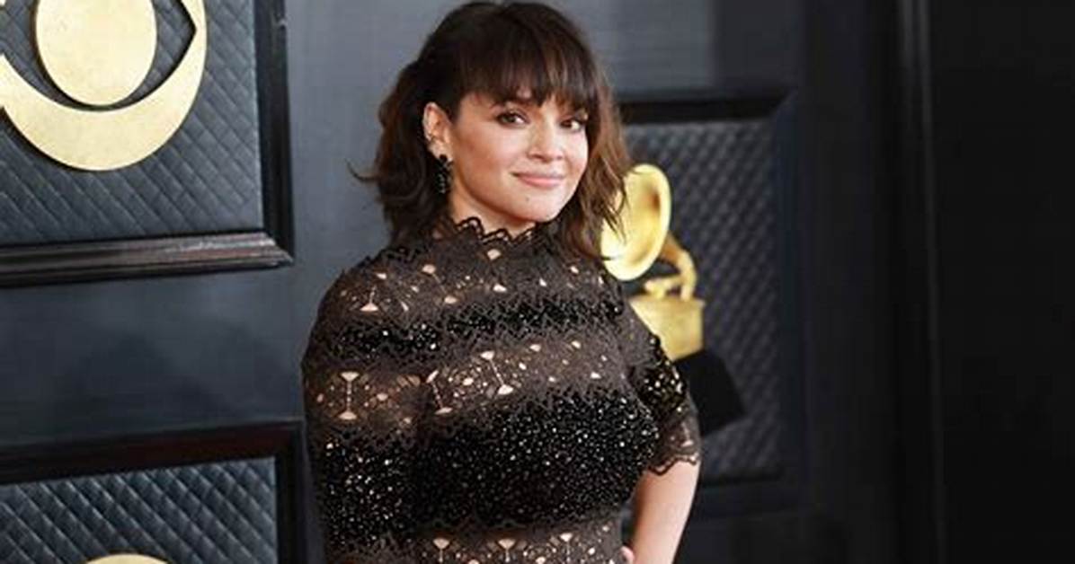 Is Norah Jones Pregnant? Everything to Know About Her Husband and Parents