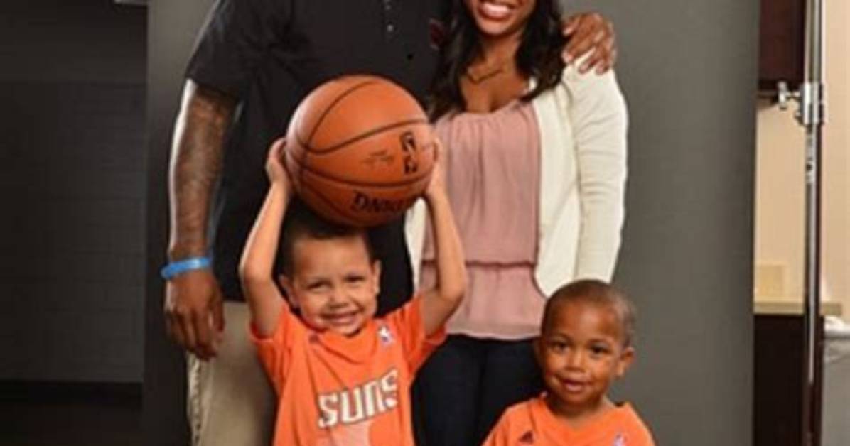 Isaiah Thomas Wife, Son, Dad, Sister, Family, Height, Tooth, Salary