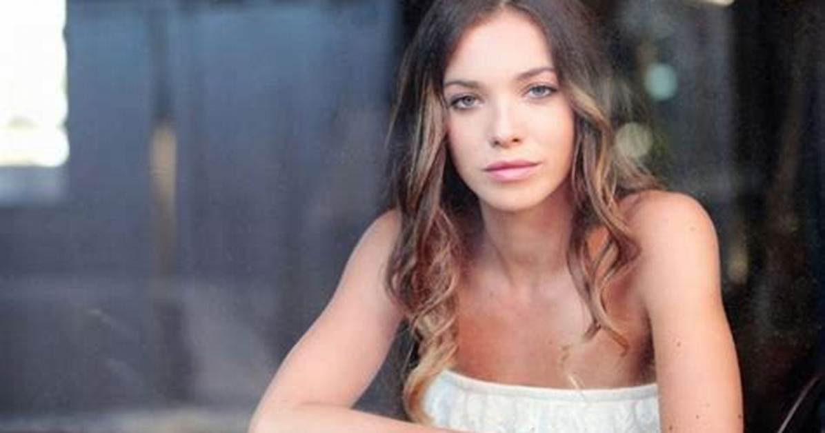 Jemma Dallender Height, Weight, Net Worth, Age, Birthday, Wikipedia, Who, Nationality, Biography