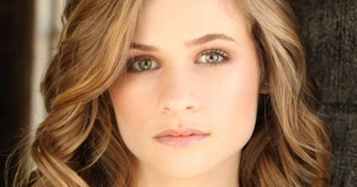 Jenna Boyd Biography; Net Worth, Age, Height, Parents, Siblings, Boyfriend and Movies