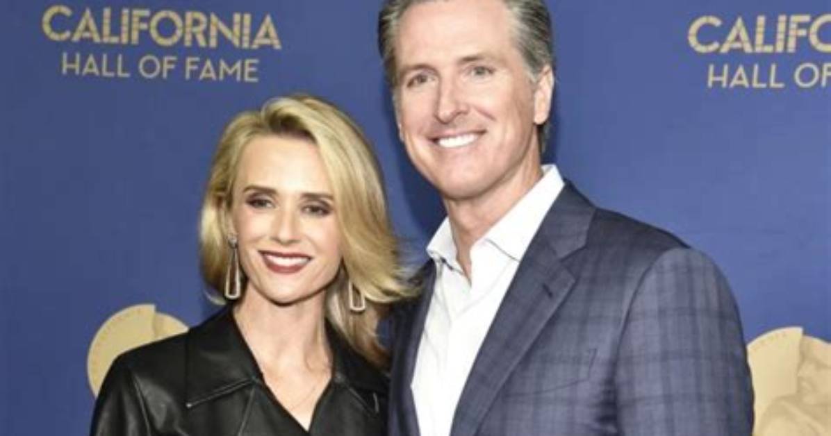 Jennifer Allen Bio, Age, Parents, Husband, Children, Books