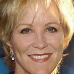 Joanna Kerns Bio, Wiki, Age, Height, Family, Husband, Daughter, Net Worth, One Tree Hill, Movies and Tv Shows