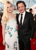John Hawkes: Dating, Net Worth, Tattoos, Smoking & Body Facts