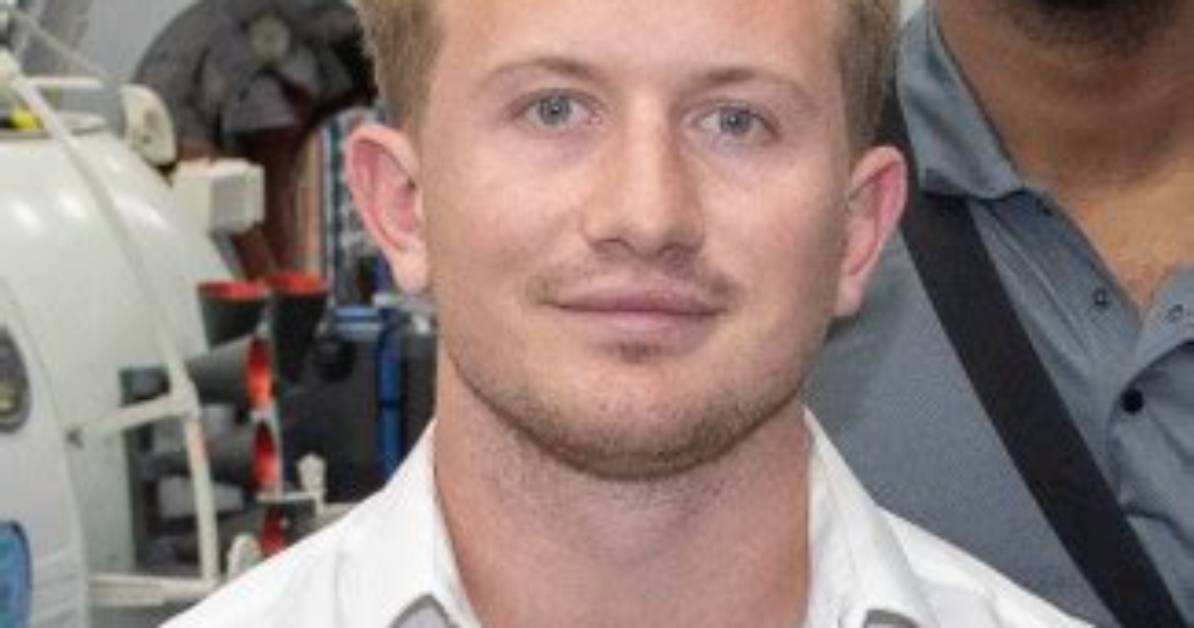 John Wolford Wife or Girlfriend: Is He Married? Parents Salary & Age