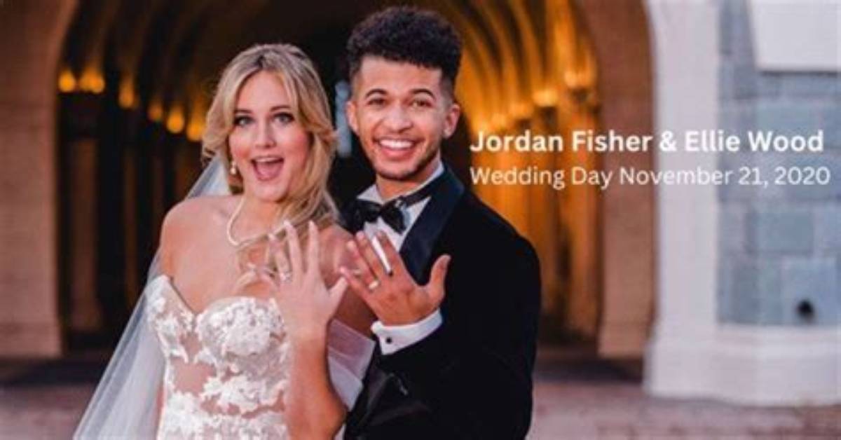 Jordan Fisher Age, Ethnicity, Height, Girlfriend, Gay, Parents, Family