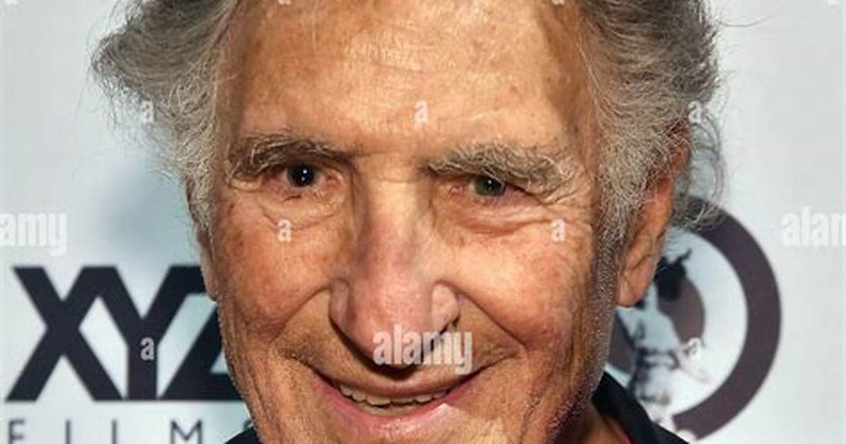Judd Hirsch: Dating, Net Worth, Tattoos, Smoking & Body Facts