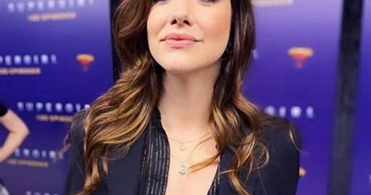 Julie Gonzalo Bio, Age, Height, Career, Personal Life, Heritage