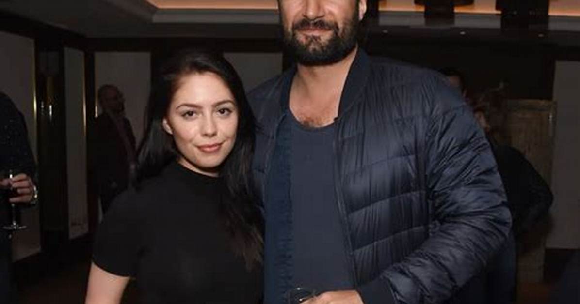 Kayvan Novak Is Married to Wife: Talitha Stone. Kids.