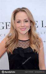 Kelly Stables Bio, Wiki, Age, Height, Husband, Superstore, Movies, Net Worth, and the Ring Two.
