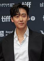 Kevin Lee Actor Wikipedia: the Go-to Bad Guy from China Cast in “The Battle of Lake Changji”