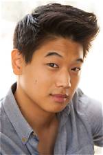Ki Hong Lee Net Worth, Age, Height, Wife, Girlfriend, Kids, Biography, Wiki