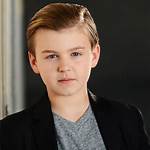 Kiefer Crosbie Height, Weight, Net Worth, Age, Birthday, Wikipedia, Who, Instagram, Biography