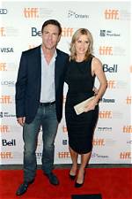 Kim Dickens: Husband, Net Worth, Tattoos, Smoking & Body Measurements