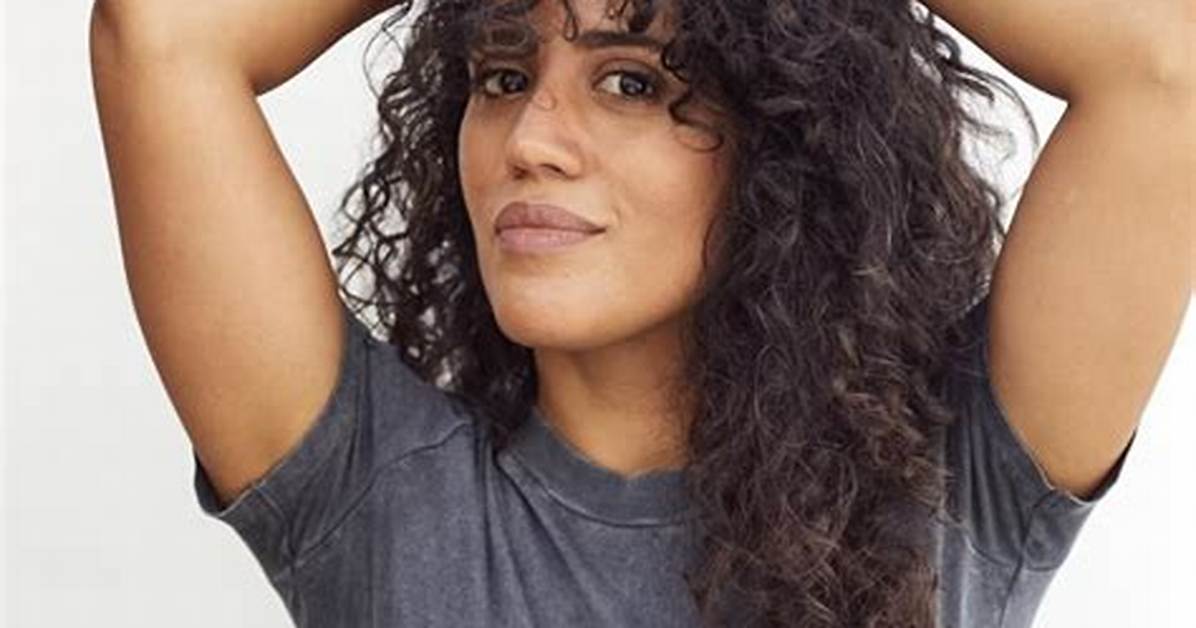 Kimberli Flores Wikipedia, Age, Biography, Height, Boyfriend, Family, Instagram