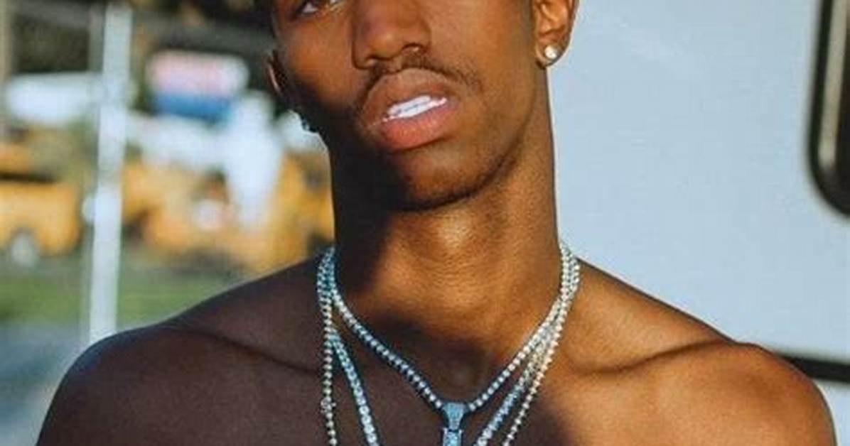 King Combs Bio, Wiki, Age, Height, Girlfriend, Parents, Albums, 90’S Baby and Net Worth