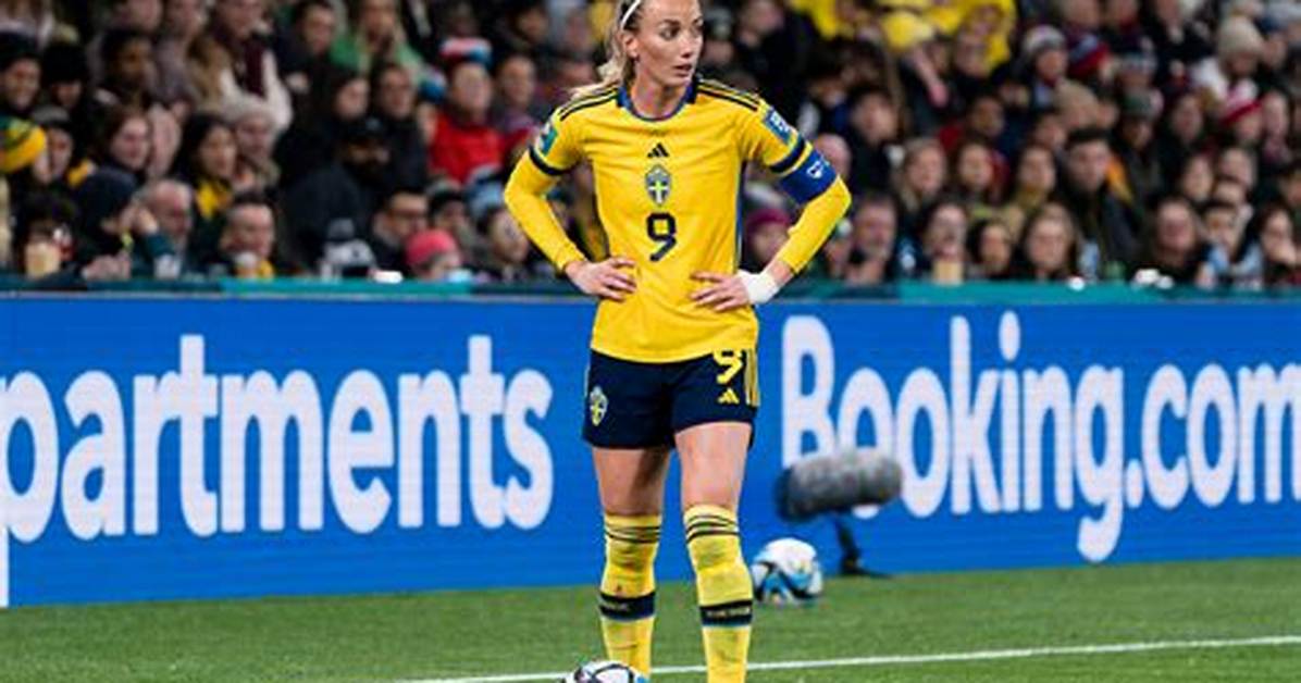 Kosovare Asllani Partner: Is Swedish Footballer Engaged or Married?