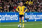Kosovare Asllani Partner: Is Swedish Footballer Engaged or Married?