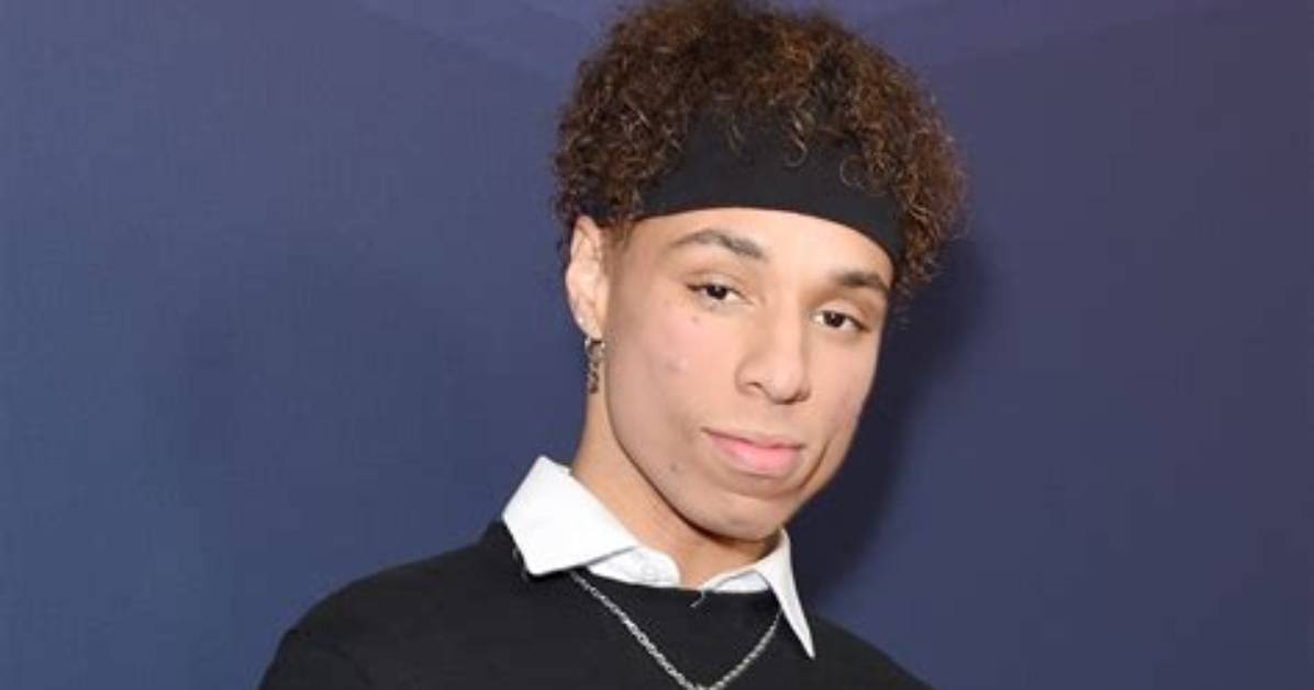 Larry Ethnicity Revealed: Is He Black or White? Family Background and Parents Details