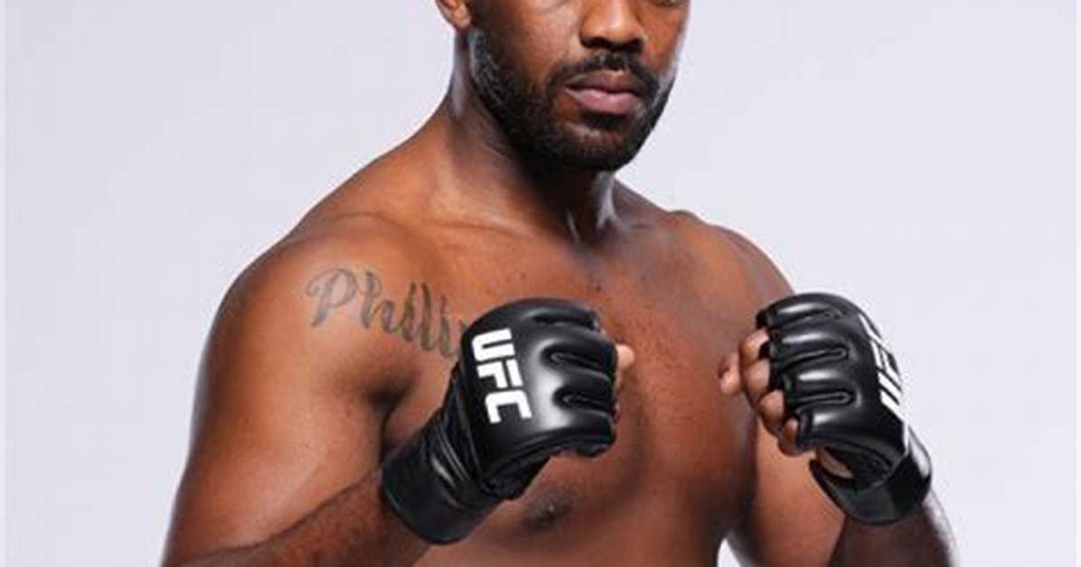 Laterrian Wallace Height, Weight, Net Worth, Age, Birthday, Wikipedia, Who, Nationality, Biography